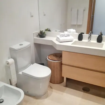 Contemporary In With Shared Pool Portimão